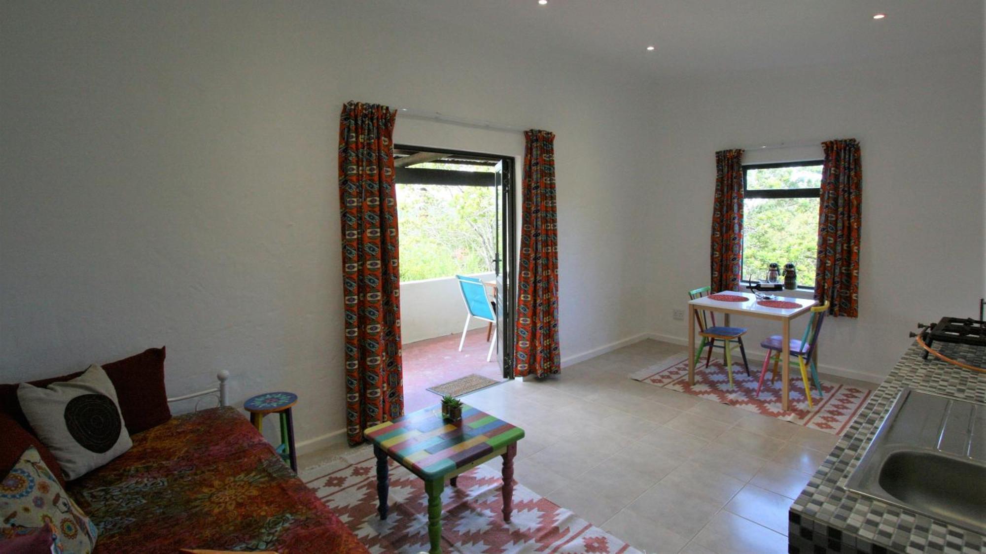 Colourful Bnb The Crags Bilik gambar