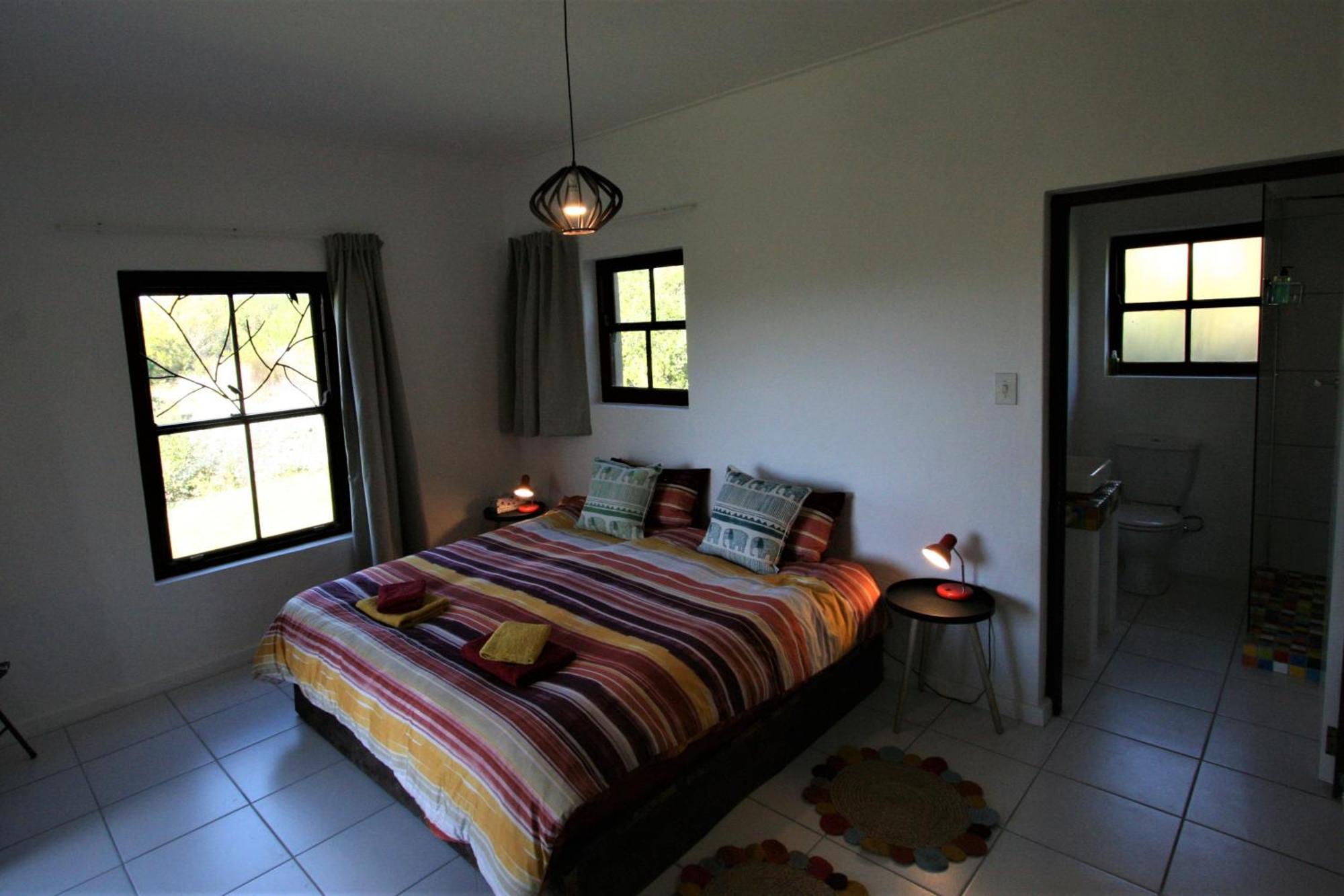 Colourful Bnb The Crags Bilik gambar